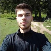 Offro ripetizioni di economia aziendale, diritto, economia politica, matematica, italiano, storia, geografia, scienze, letteratura